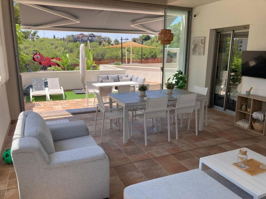 Venta de piso en Piso en Calle Vainilla s/n, Villamartín, Orihuela, Orihuela
photo 3