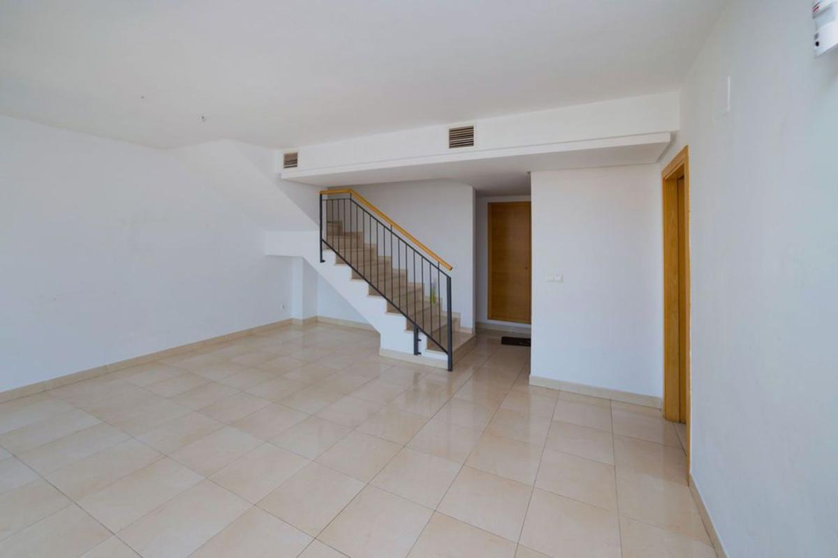 Venta de piso en Piso en Calle Vicente Alexandre, Benisaudet, Alicante / Alacant, Alicante / Alacant
 photo 3