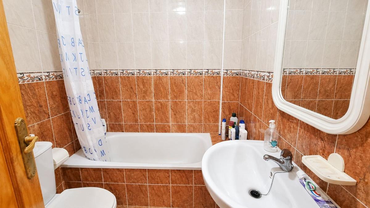 Продажа квартиры на Piso en Calle Clemente Gosálvez, El Molino, Torrevieja, Торревьеха
 photo 5