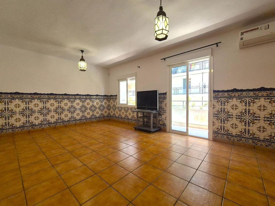 Продажа квартиры на Piso en Calle Escenografo Bdo Carrat, Virgen del Remedio - Parque lo Morant, Alicante / Alacant, Аликанте / Алакант
 photo 3