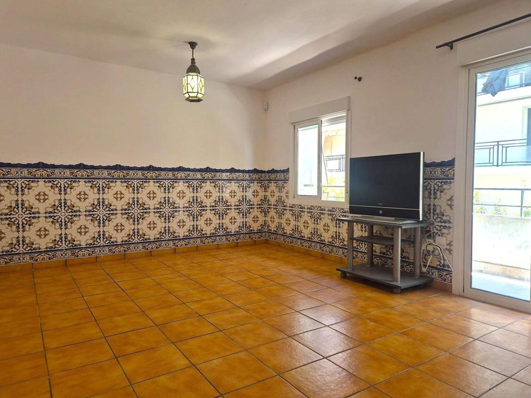 Продажа квартиры на Piso en Calle Escenografo Bdo Carrat, Virgen del Remedio - Parque lo Morant, Alicante / Alacant, Аликанте / Алакант
 photo 5