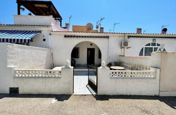 Chalet adosado en La Siesta - El Salado - Torreta, Torrevieja photo 1