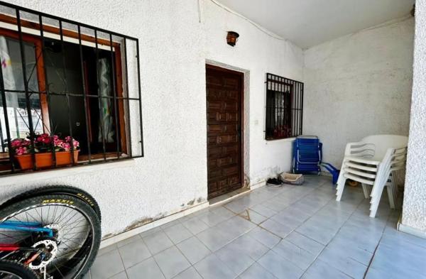 Chalet adosado en La Siesta - El Salado - Torreta, Torrevieja photo 4
