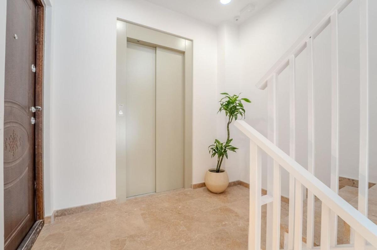 Продажа квартиры на Piso en Pozo Doctor Buades, 6, Carolinas Altas, Alicante / Alacant, Аликанте / Алакант
 photo 4