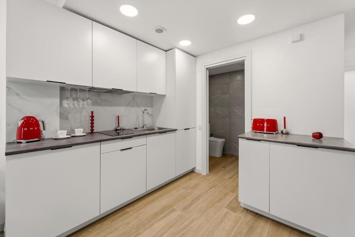 Продажа квартиры на Piso en Pozo Doctor Buades, 6, Carolinas Altas, Alicante / Alacant, Аликанте / Алакант
 photo 5