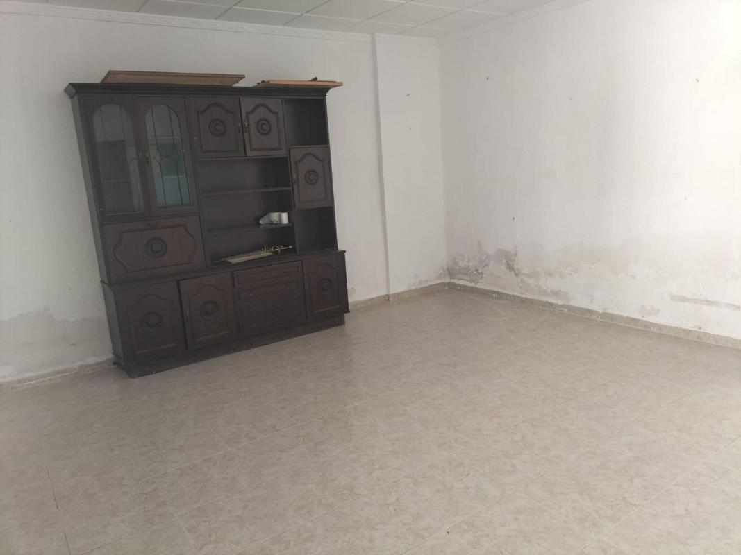Недвижимость на продажу и в аренду в Испании photo 2
