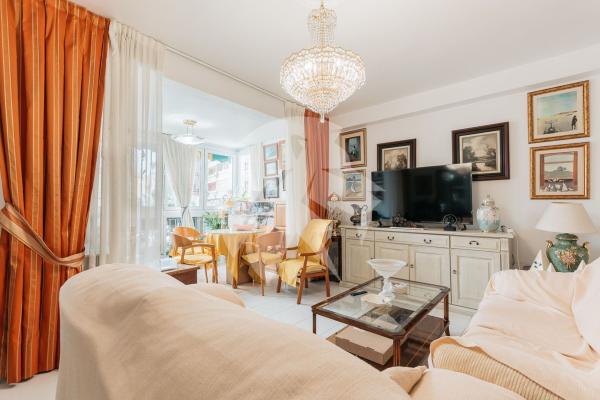 Venta de piso en Piso en Avenida de Cuenca, Playa de Levante, Benidorm, Benidorm
photo 1