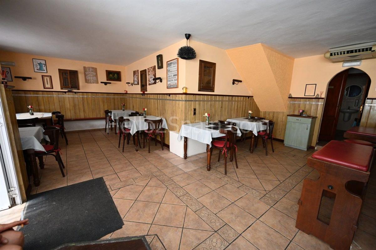 Propiedades en venta y alquiler en España photo 2