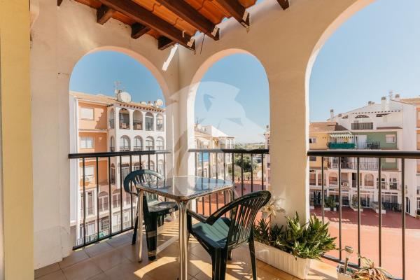 Venta de piso en Piso en Avenida Don Juan de Austria, La Veleta, Torrevieja, Torrevieja
 photo 1