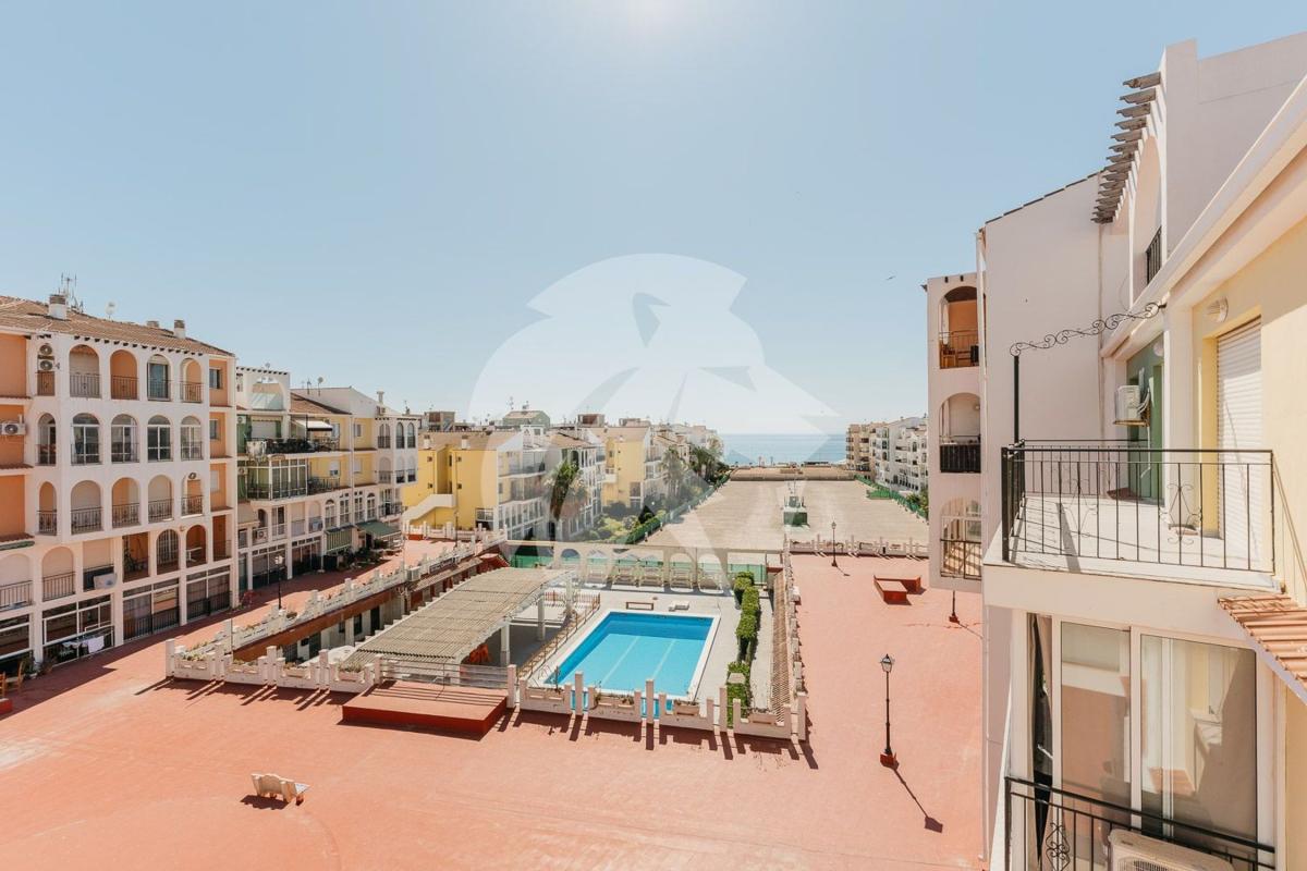 Venta de piso en Piso en Avenida Don Juan de Austria, La Veleta, Torrevieja, Torrevieja
 photo 3