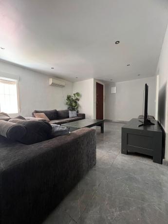 Продажа квартиры на Piso en Calle Escenógrafo Bernardo Carratalá, Virgen del Remedio - Parque lo Morant, Alicante / Alacant, Аликанте / Алакант
 photo 2