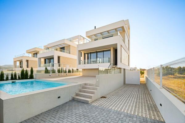 Casa o chalet independiente en Calle Llac Sanabria, 2 a, L'Almadrava-L'Estanyò, Denia thumbnail 2