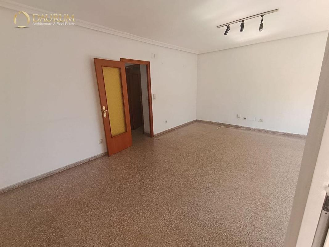 Sprzedaż mieszkania w Piso en Calle Antonio Gomis Vicente, Carrús Este, Elche / Elx, Elche / Elx
 photo 2