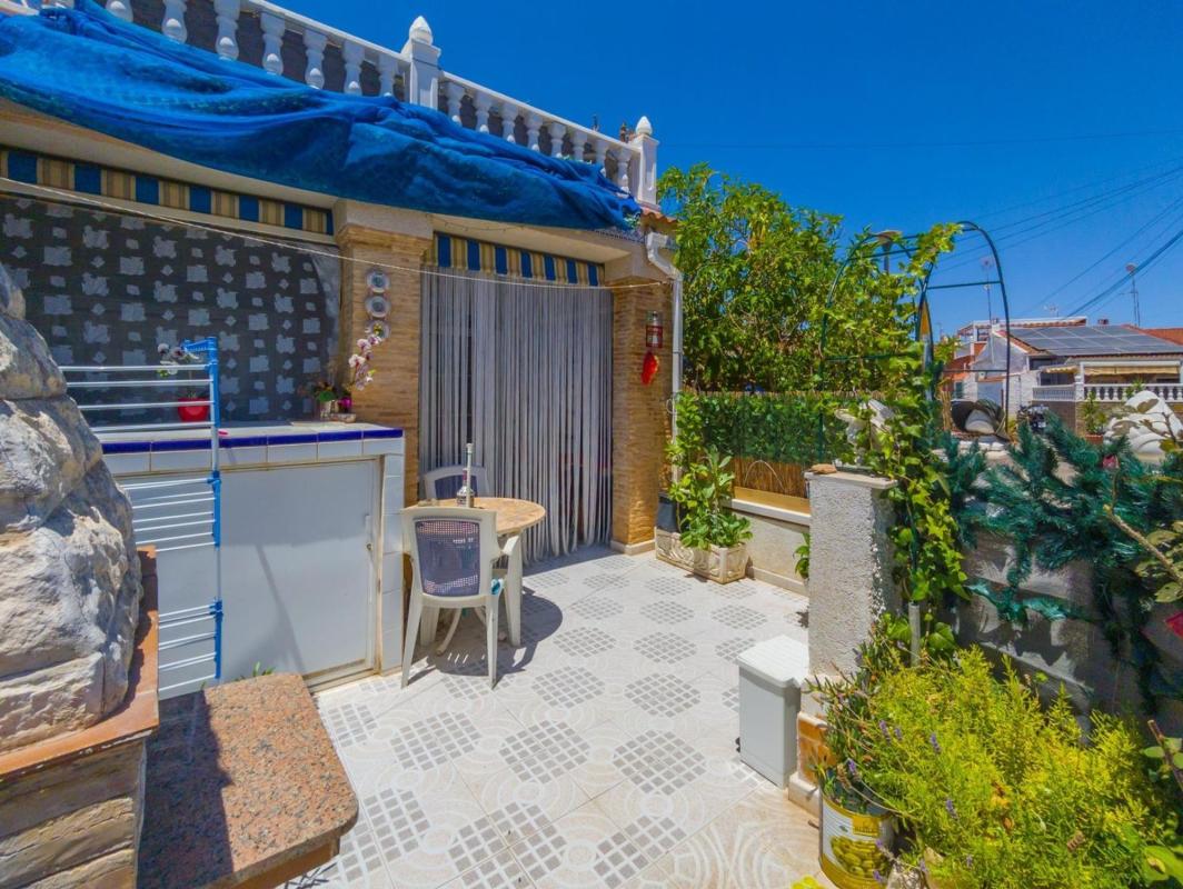 Properties for sale and rent in Spain photo 1