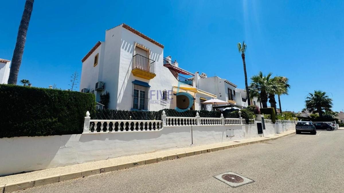 Sale of apartment in Piso en Los Dolses, Orihuela, Orihuela
photo 1