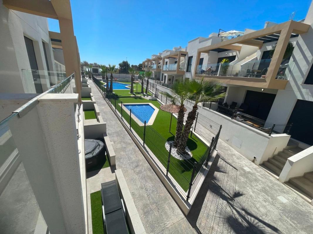 Venta de piso en Piso en Villamartín, Orihuela, Orihuela
 photo 4