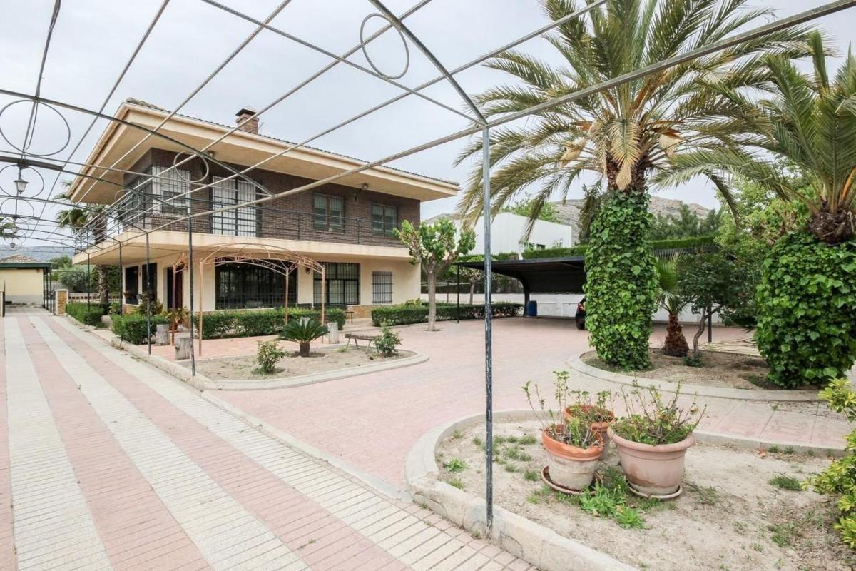 Propiedades en venta y alquiler en España photo 5