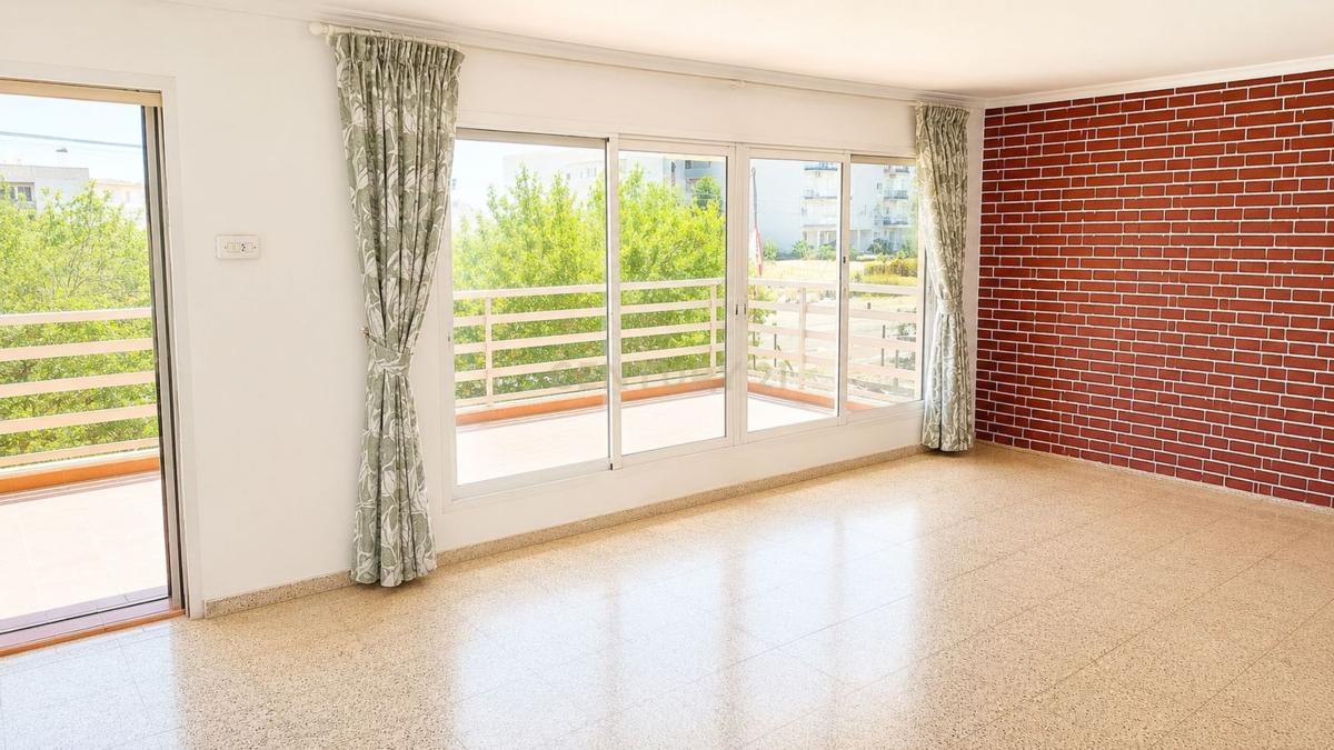 Properties for sale and rent in Spain photo 3