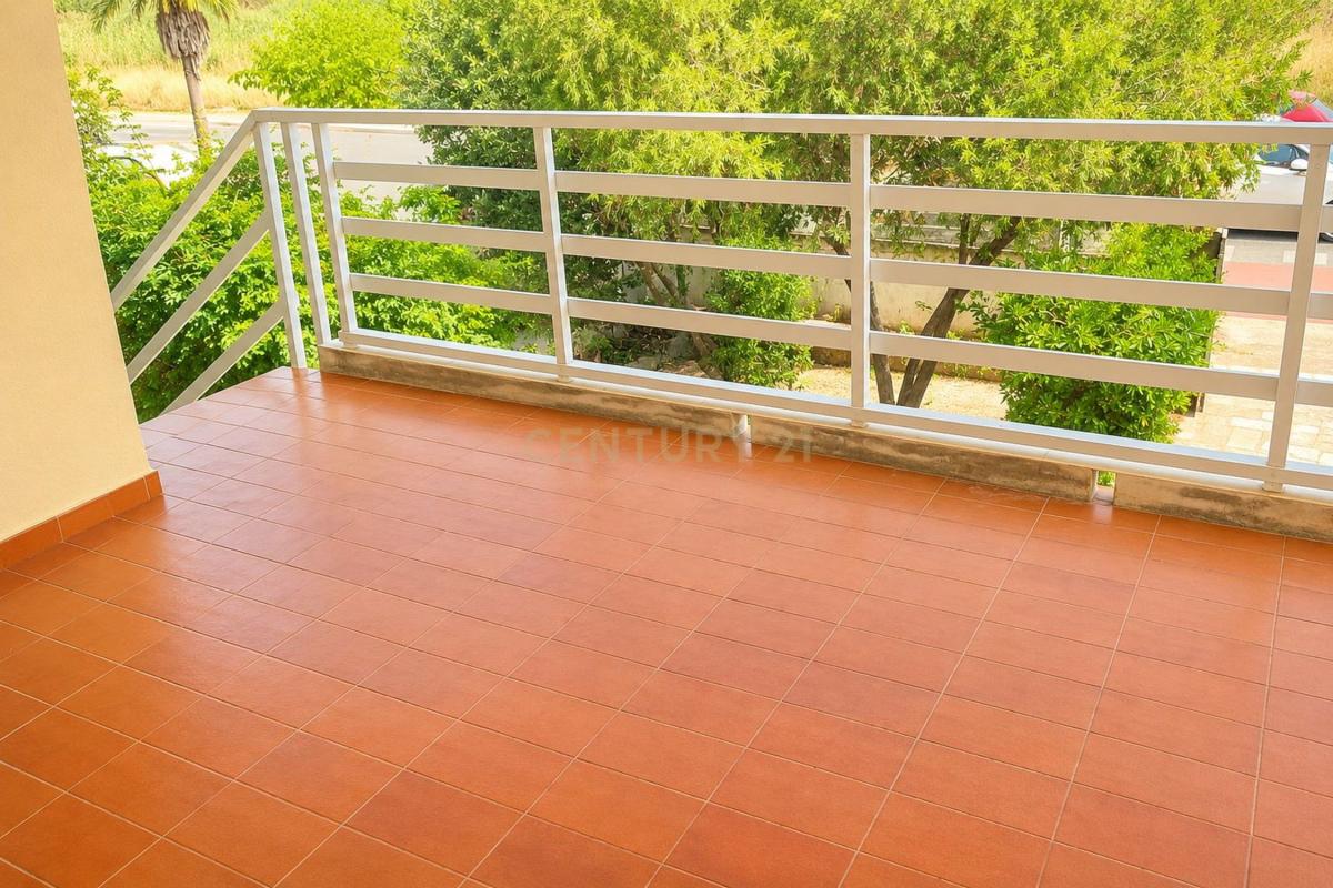 Properties for sale and rent in Spain photo 5