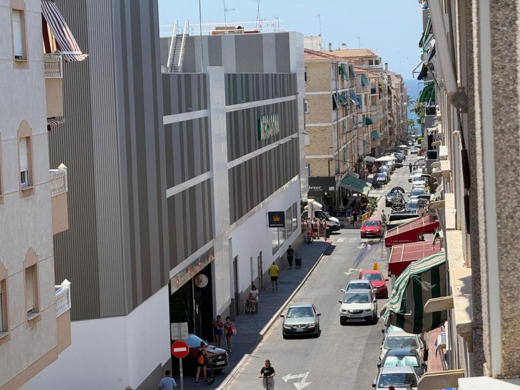 Sale of apartment in Piso en Calle Moriones, 51, Antonio Machado, Torrevieja, Torrevieja
 photo 2