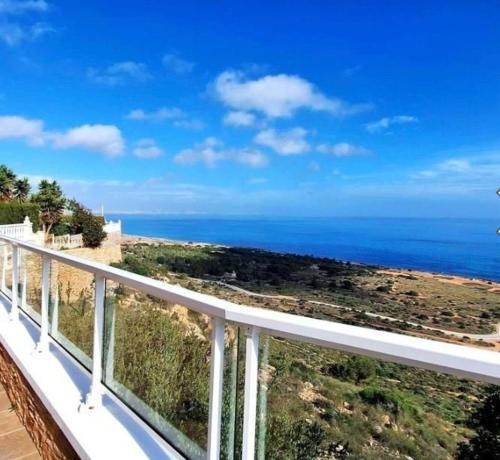 Chalet adosado en Gran Vista-Olivo de Oro, Gran Alacant thumbnail 2