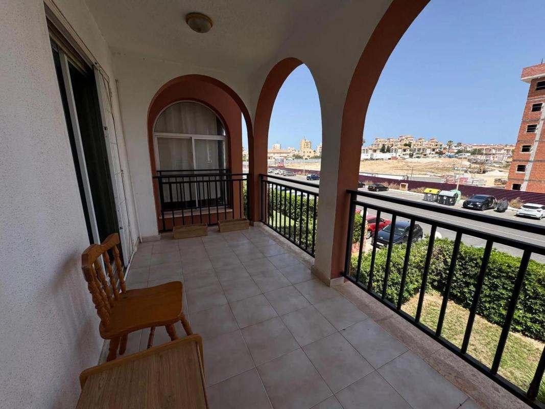Sprzedaż mieszkania w Piso en Torreblanca, Torrevieja, Torrevieja
photo 4