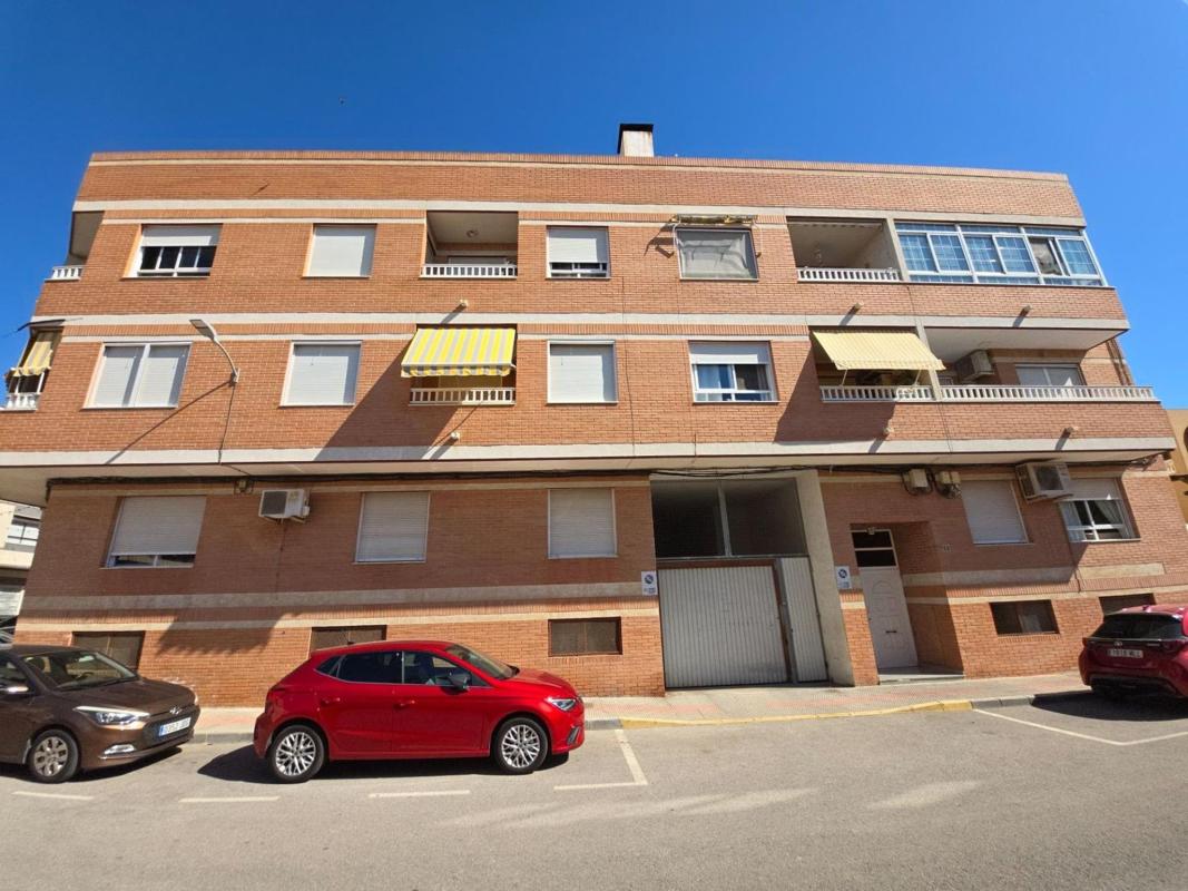 Venta de piso en Piso en Calle Armando Ros Dueñas, 3, Catral, Catral
photo 2