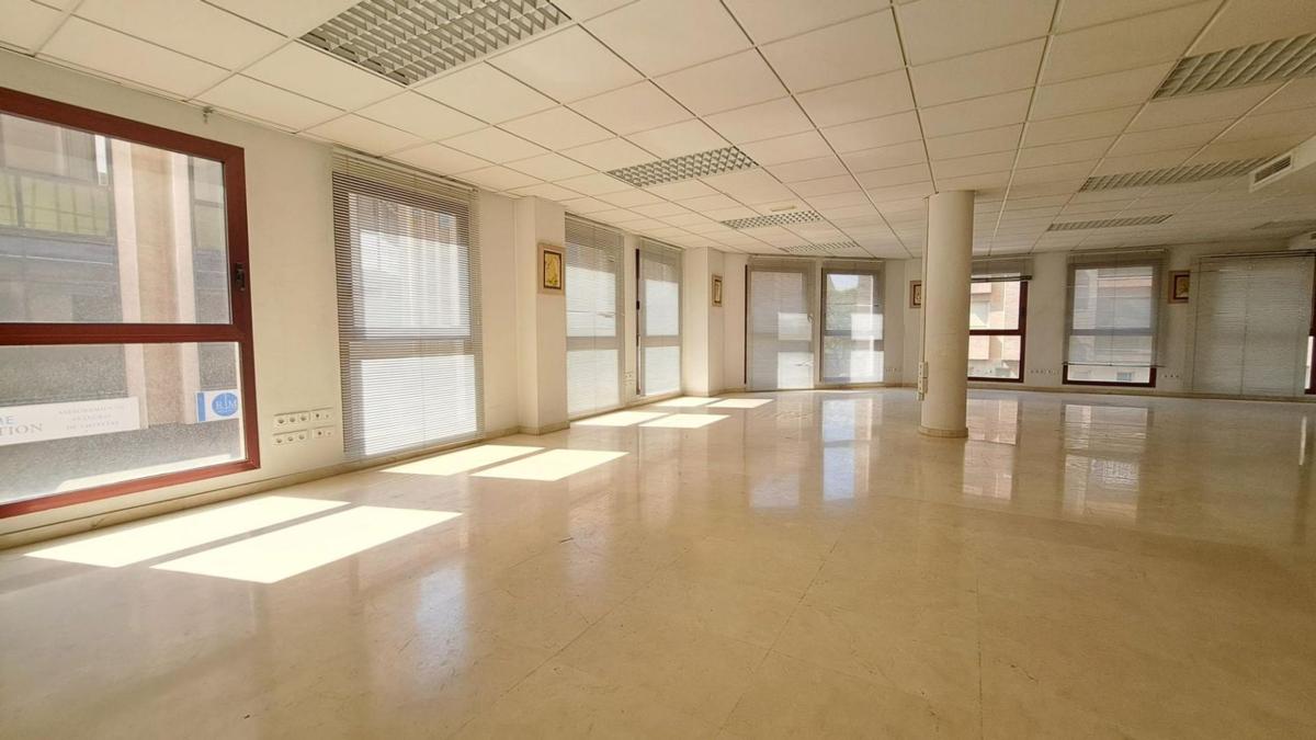 Sprzedaż mieszkania w Piso en Calle Capitán Dema, 1, Alipark, Alicante / Alacant, Alicante / Alacant
 photo 2