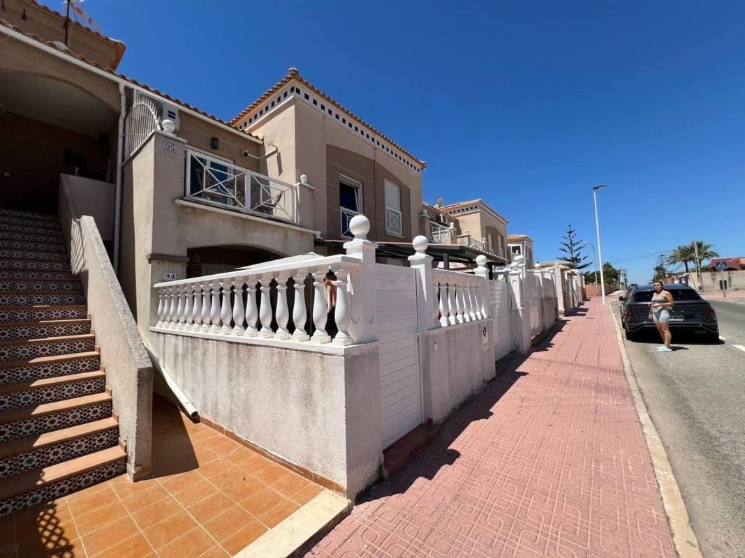 Venta de ático en  Ático en Urbanizacion Casa Peinao II, 4 M, Aguas Nuevas, Torrevieja, Torrevieja photo 2
