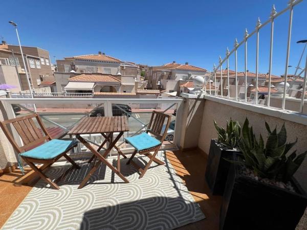 Ático en venta en  Ático en Urbanizacion Casa Peinao II, 4 M, Aguas Nuevas, Torrevieja, Torrevieja photo 3