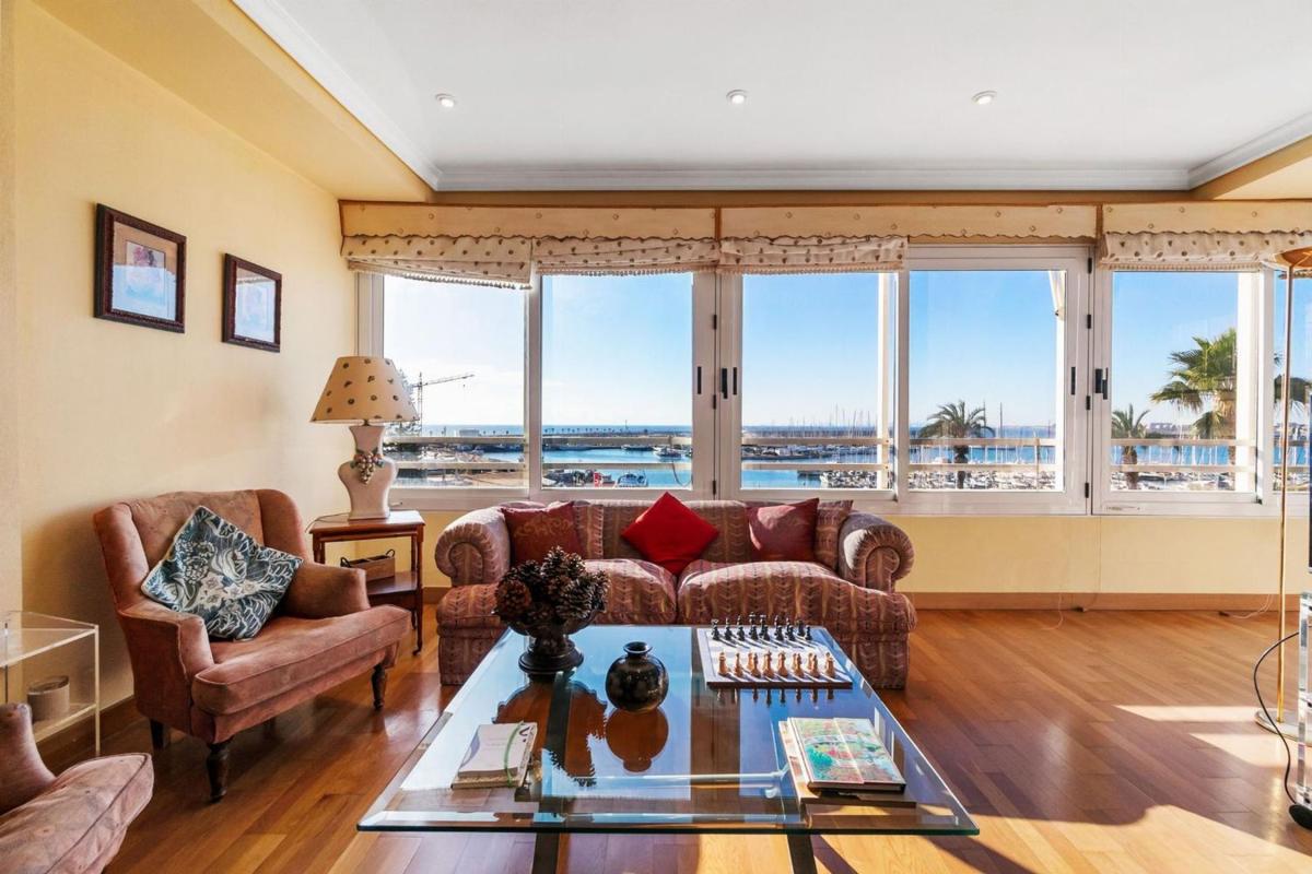 Продажа квартиры на Piso en Centro - Muelle Pesquero, Torrevieja, Торревьеха
photo 2
