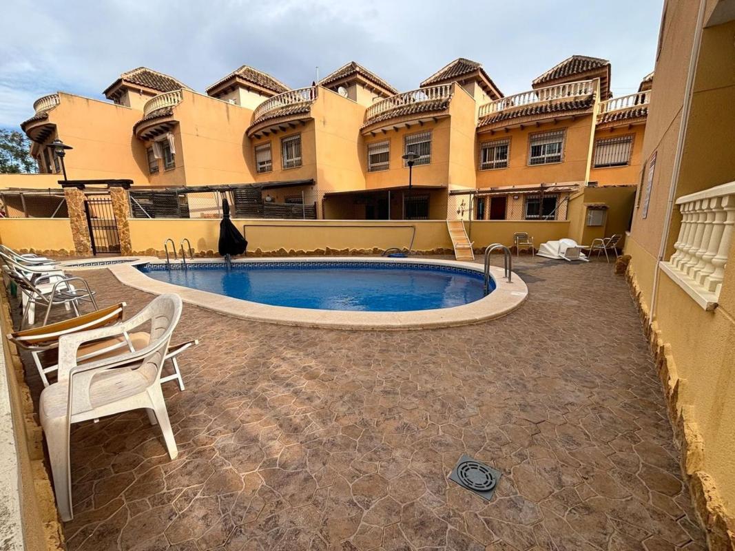 Venta de chalet independiente en Casa o chalet en Urbanizaciones, Guardamar del Segura, Guardamar del Segura
photo 2