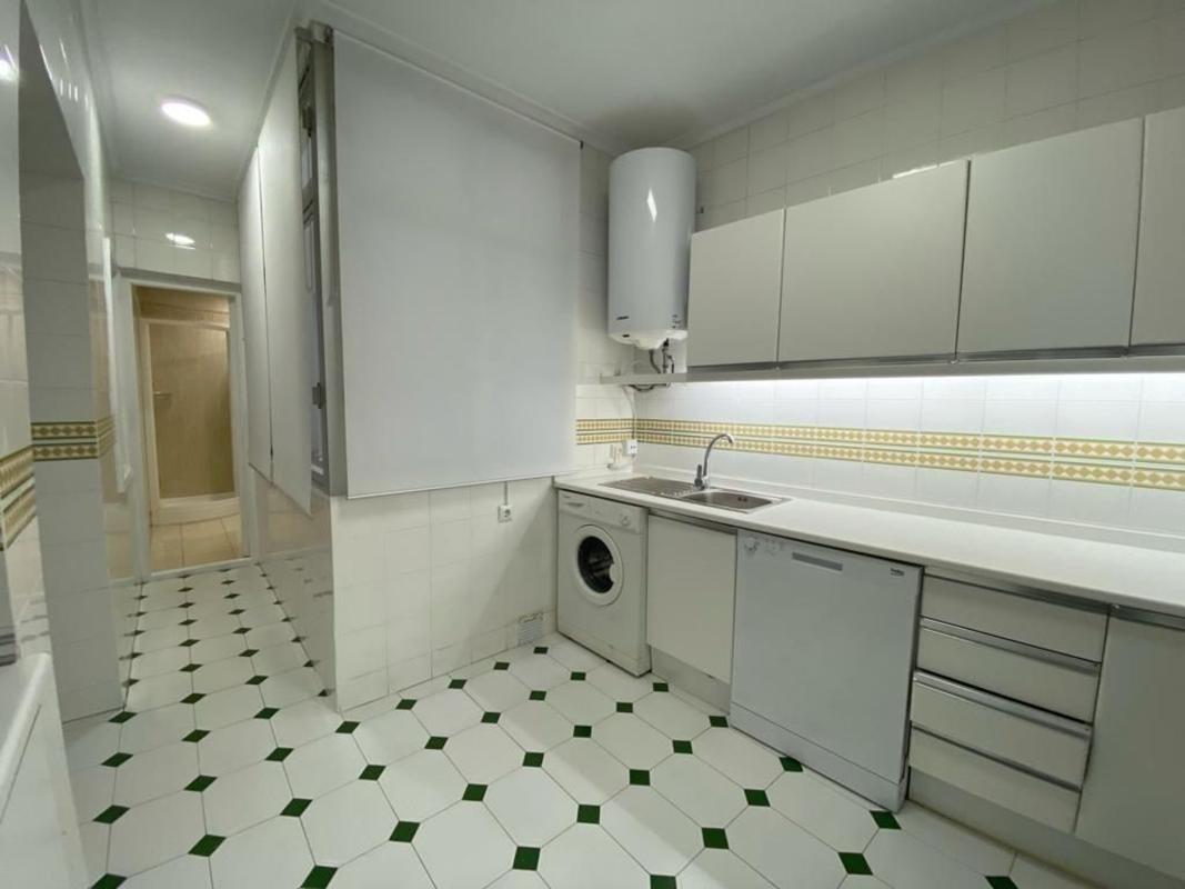 Venta de piso en Piso en Mercado, Alicante / Alacant, Alicante / Alacant
photo 5