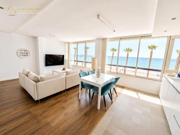 Venta de piso en Piso en Avenida del Puerto, Platja Vila Joiosa, La Villajoyosa / Vila Joiosa, La Villajoyosa / Vila Joiosa
 photo 1
