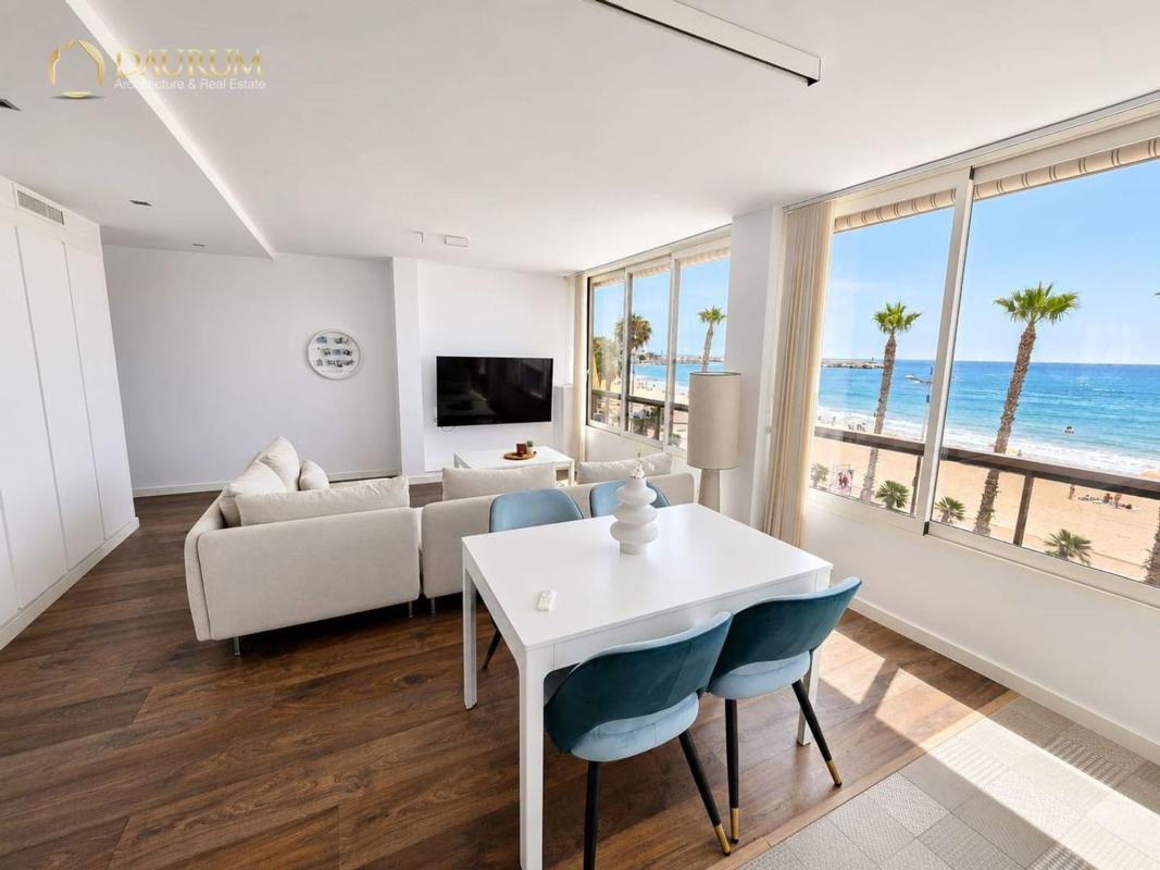 Venta de piso en Piso en Avenida del Puerto, Platja Vila Joiosa, La Villajoyosa / Vila Joiosa, La Villajoyosa / Vila Joiosa
 photo 2