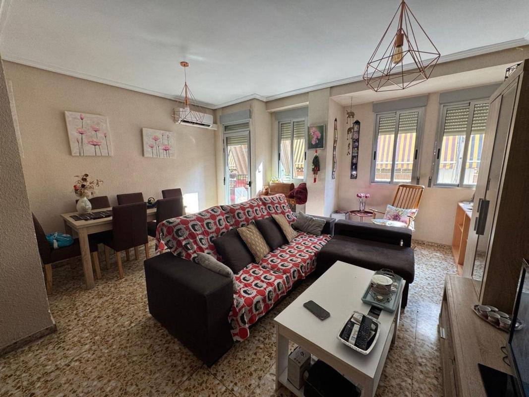 Venta de piso en Piso en Calle de Escoto, Los Ángeles, Alicante / Alacant, Alicante / Alacant
photo 1