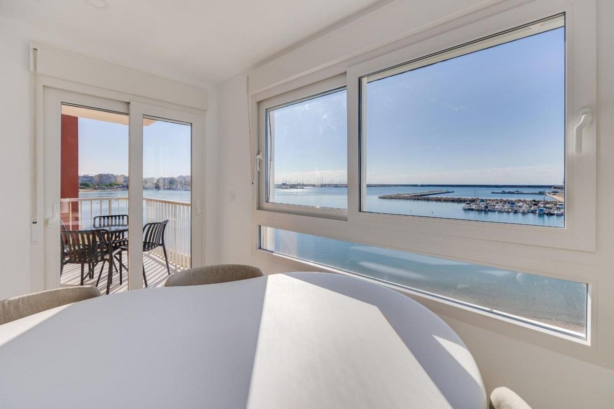 Продажа квартиры на Piso en Calle Beniajan, El Acequión, Torrevieja, Торревьеха
 photo 3