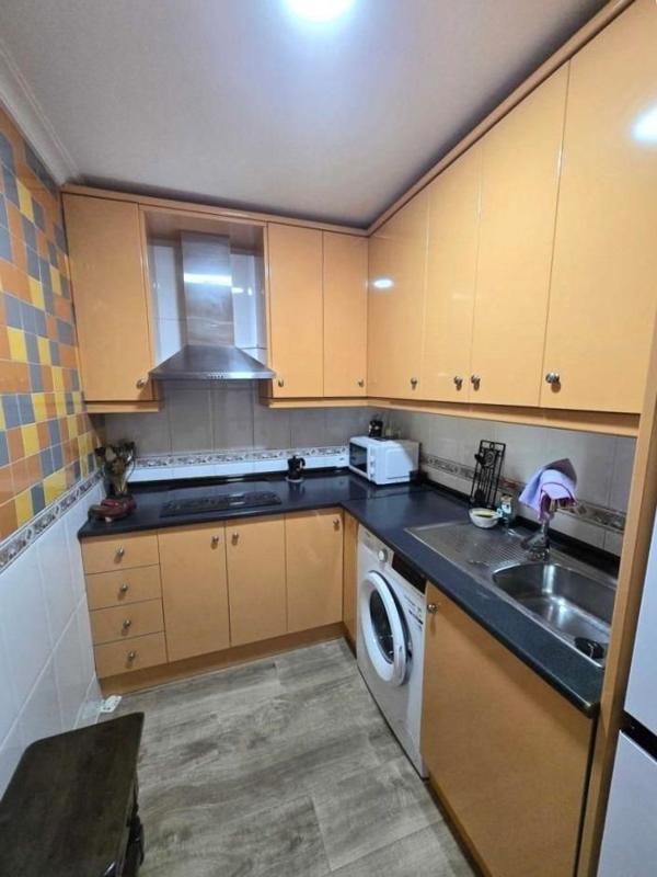 Sale of apartment in Piso en Calle San Emigdio, El Molino, Torrevieja, Torrevieja
photo 4
