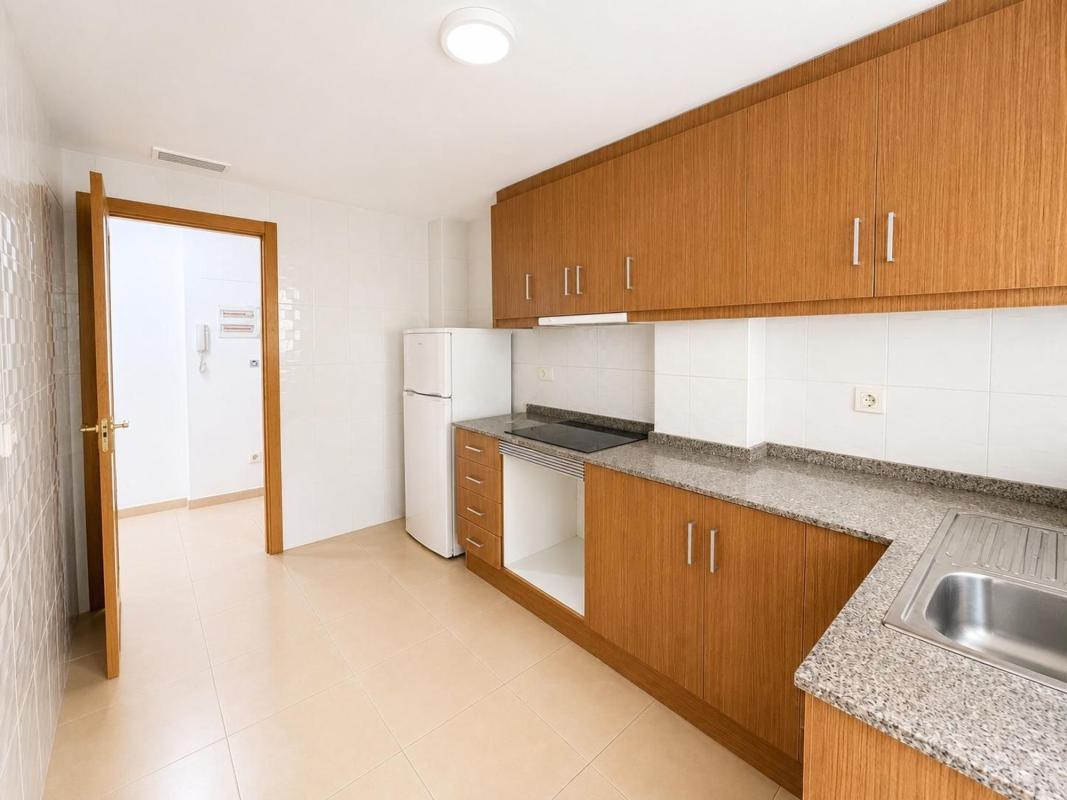 Продажа квартиры на Piso en Calle Doctor Brotons Poveda s/n, Campello Pueblo, El Campello, Эль Кампельо
 photo 3
