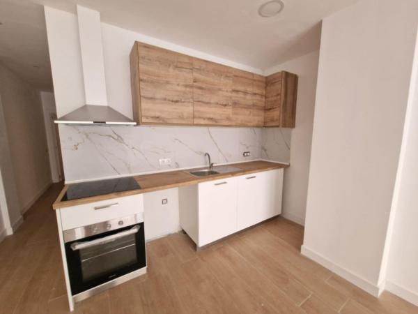 Sale of flat in Piso en Los Magros-Casablanca, Elche / Elx, Elche / Elx
photo 1