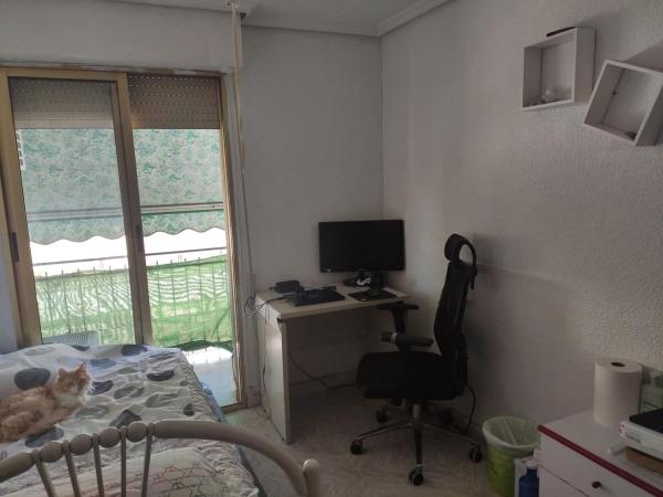 Sale of flat in Piso en Reina Victoria-Miguel Hernández, Elche / Elx, Elche / Elx
thumbnail 2