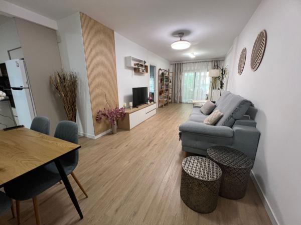 Sale of flat in Piso en Calle Villa Madrid, 28, Parque de las Naciones, Torrevieja, Torrevieja
 photo 4