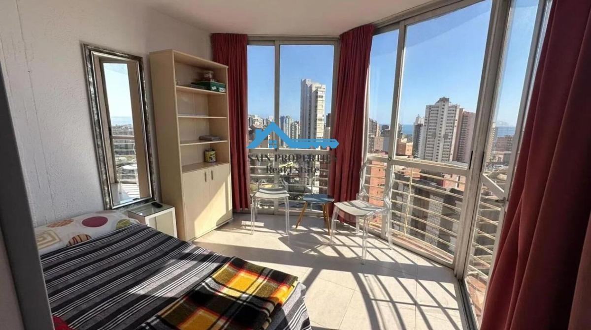 Sprzedaż mieszkania w Piso en Pueblo Levante, Benidorm, Benidorm
photo 1