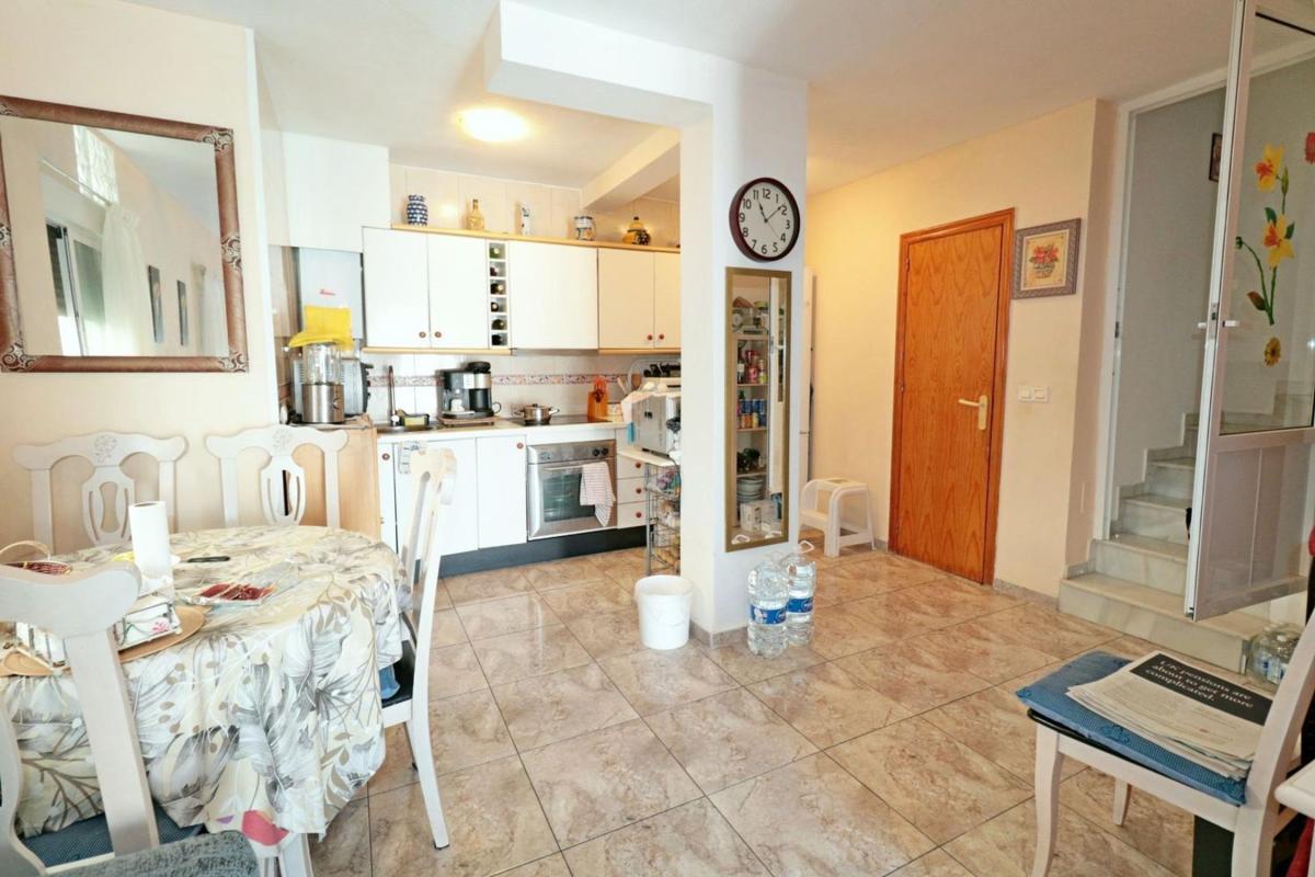 Недвижимость на продажу и в аренду в Испании photo 5