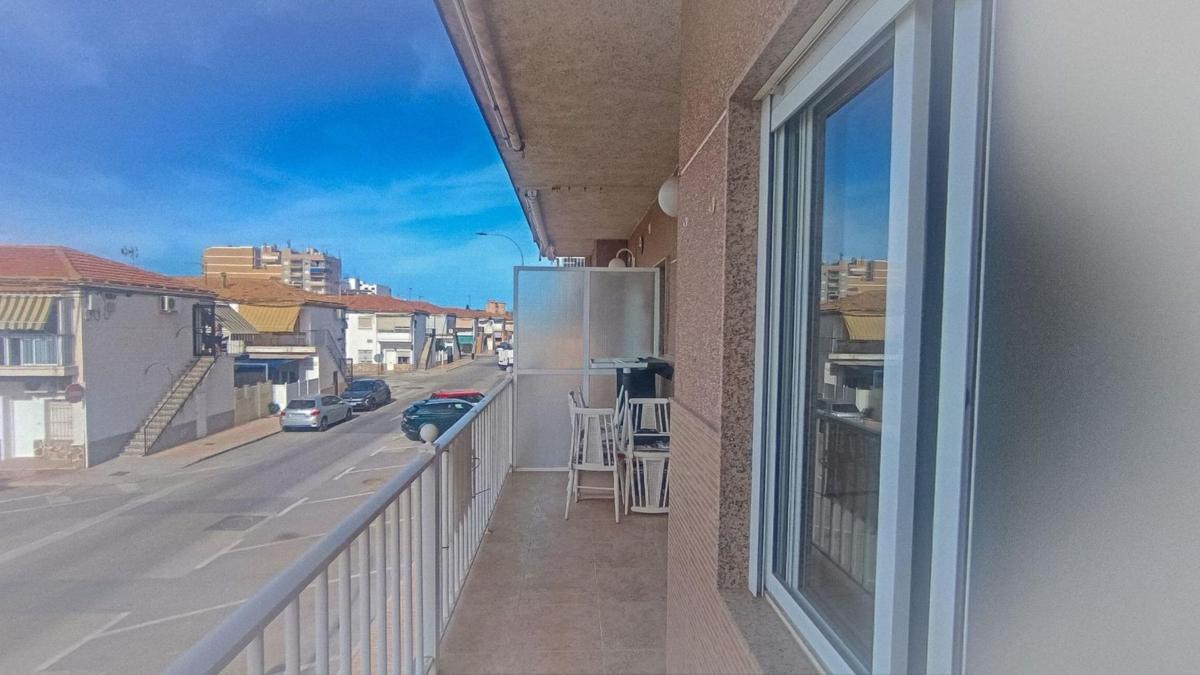 Venta de piso en Piso en Calle Elda, Tamarit - Playa Lissa, Santa Pola, Santa Pola
photo 1