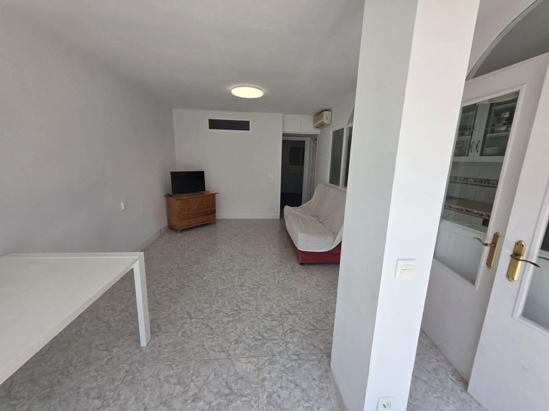Продажа квартиры на Piso en Calle Rojales, Playa de los Náufragos, Torrevieja, Торревьеха
 photo 4