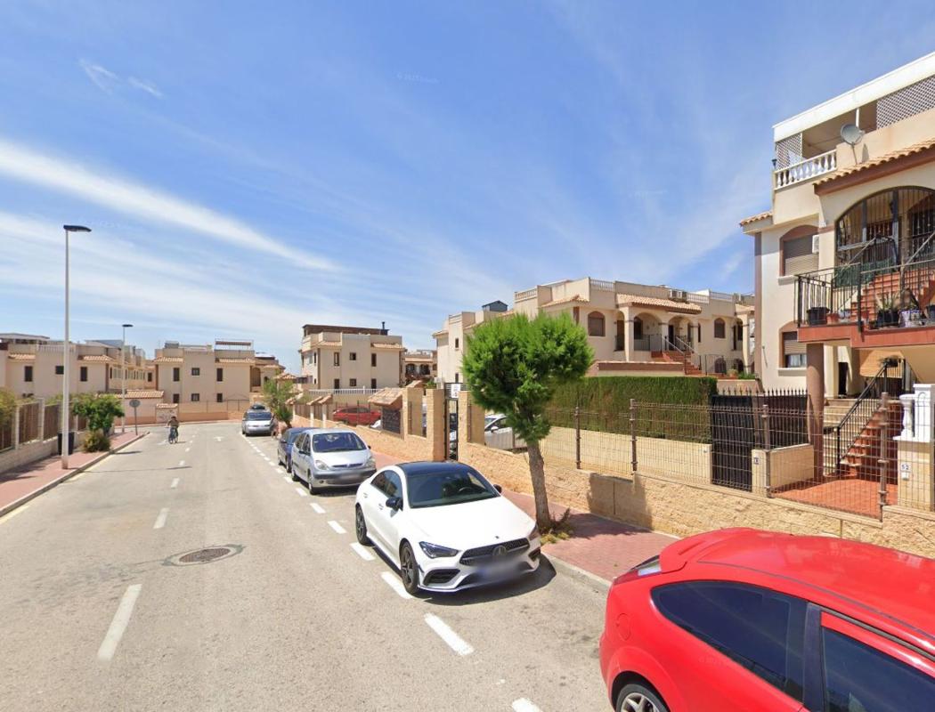 Продажа квартиры на Piso en Asoc Victimas Terrorismo, Parque Acuático - Sector 25, Torrevieja, Торревьеха
photo 5