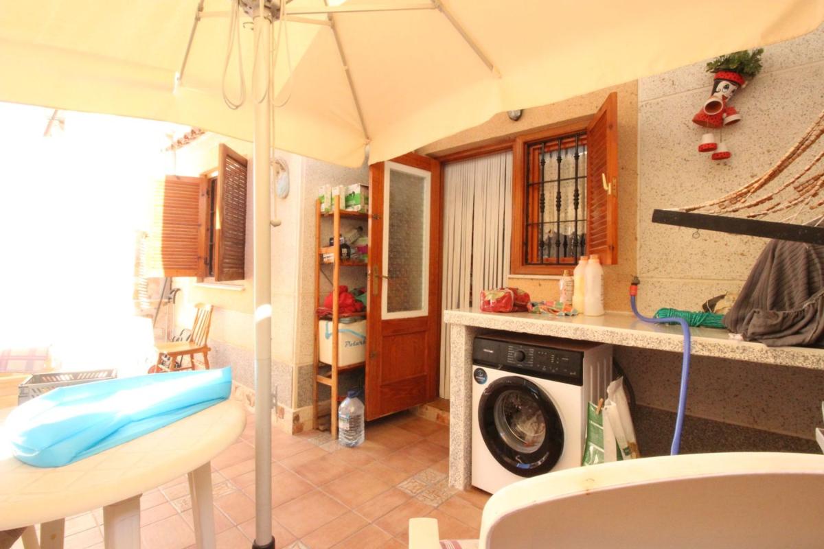 Propiedades en venta y alquiler en España photo 2