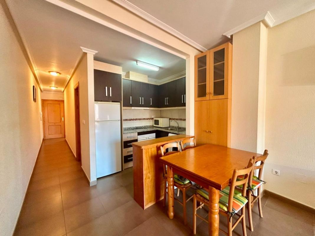 Продажа квартиры на Piso en Avenida Diego Ramírez Pastor, 58, Puerto Deportivo, Torrevieja, Торревьеха
photo 2