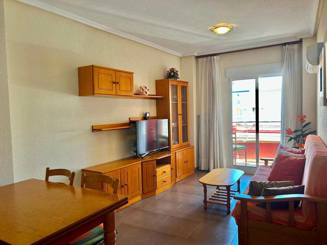 Продажа квартиры на Piso en Avenida Diego Ramírez Pastor, 58, Puerto Deportivo, Torrevieja, Торревьеха
photo 5